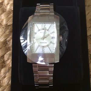 NWOT NIB Tourneau Ladies Stainless Silver Watch